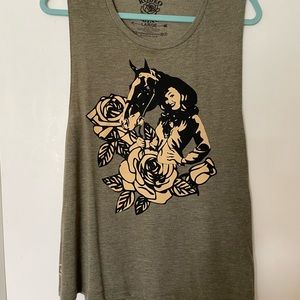 Super cute muscle tank perfect for summer concerts!